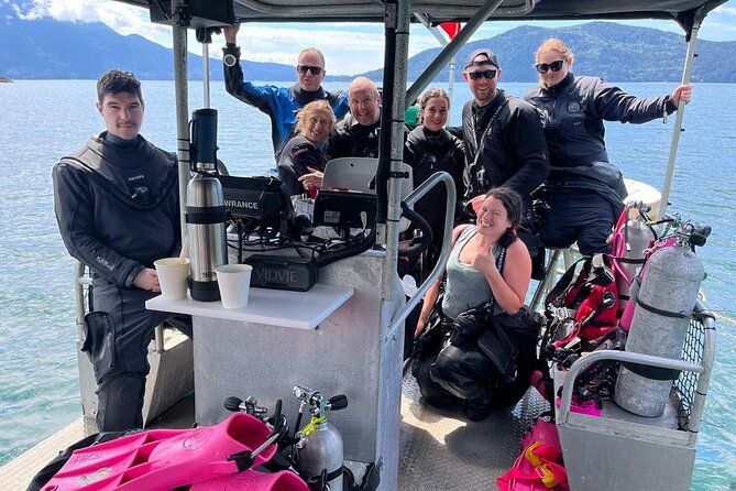 Vancouver UNESCO Biosphere Reserve Seals Snorkel Kayak Boat Tour