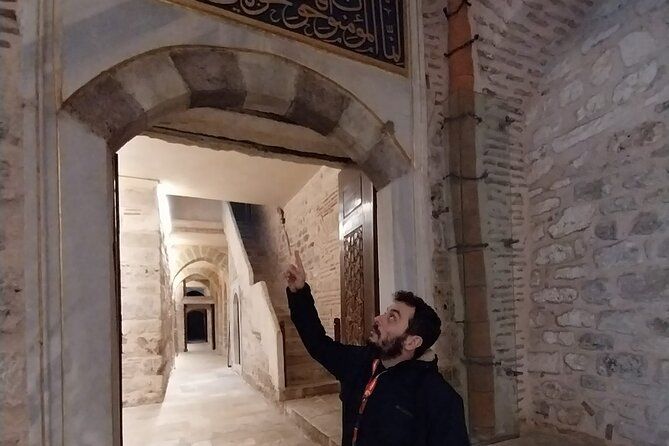 Topkapi Palace with Harem Walking Tour with Guide