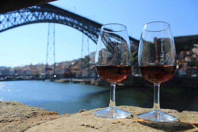 Porto Half-Day Private Tour with Tuk Tuk and Lello Bookstore