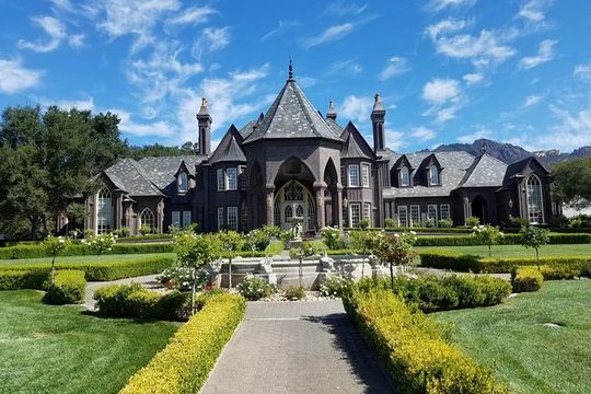 Private Full-Day Napa Wine Tour in a Luxury Vehicle