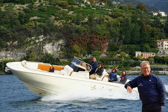 Dreamer tour(1 H) luxury boat aperitif onboard