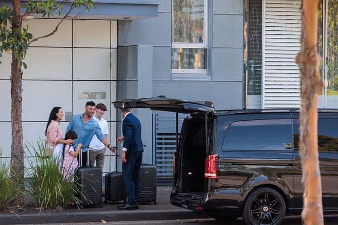 Private Luxury Airport Transfer with Limousine