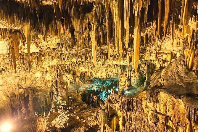 The Caves....Drogarati Cave and Melissani Lake