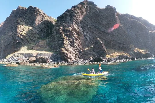 Private Kayak Tour & Snorkeling in Câmara de Lobos