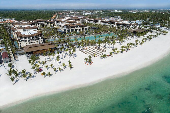 Private Transfer Punta Cana Airport to/from Lopesan Costa Bavaro