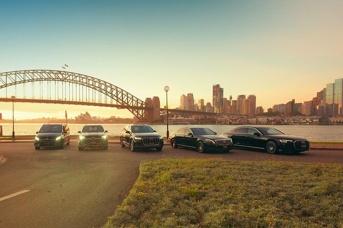 Luxury Sydney Airport Arrival Transfer - Sedan/SUV