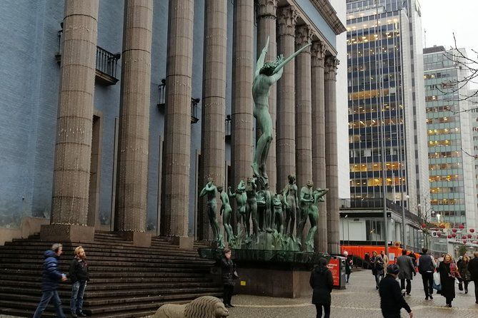 Stockholm: Modern City and Old Town, a Small Group Walking Tour