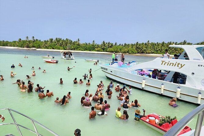 Party Boat Experience: Punta Cana Snorkel & Open Bar