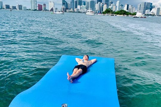 Miami: Private Boat Rental with Captain, Sandbars, and More