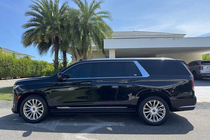 Cadillac Escalade Platinum, Punta Cana airport to Bavero & punta Cana