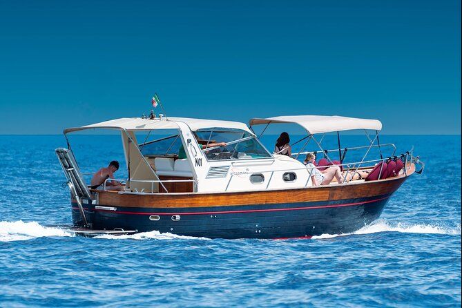 All inclusive private tour in the Archipelago of La Maddalena