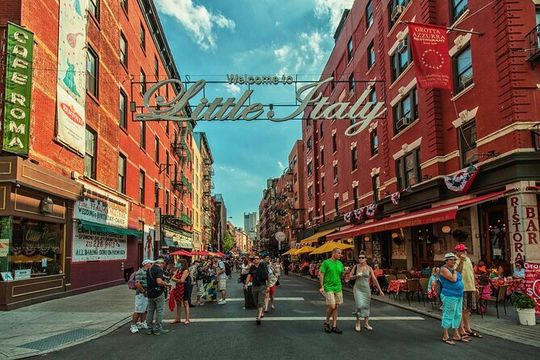 NYC Little Italy, Chinatown and Wall Street Walking Tour