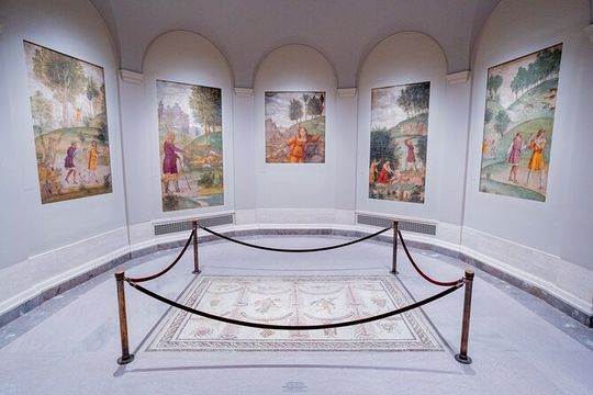 Highlights of DC's Art Galleries Semi-Private Guided Tour