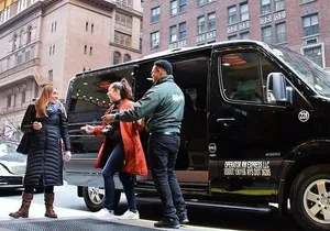 Manhattan to LGA: One Way Shared Departure Transfer