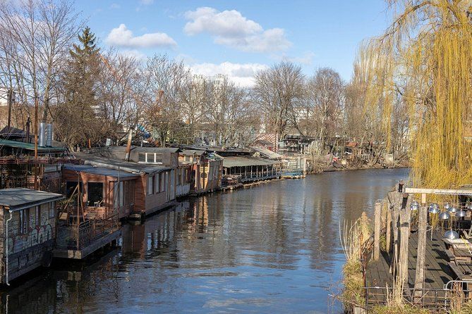 Kreuzberg Walking Tour: Immigrants, Artists & Hipsters