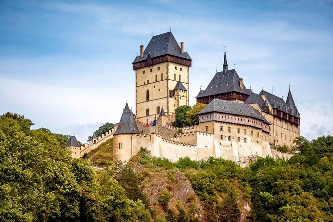 Munich-Prague One-Way Sightseeing Tour Bus