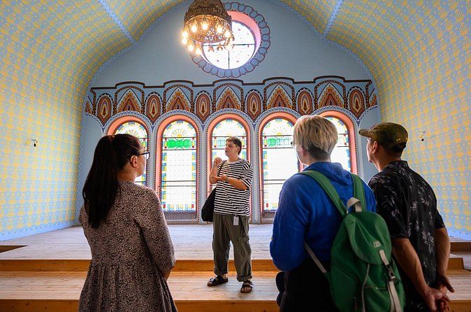 Budapest Jewish Heritage Memorial Walking Tour & Synagogue Entry