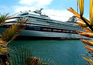 Private Customized French Riviera Tour from Port of Cannes 8H