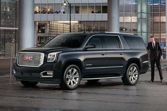Round Trip :- Private Transfer Between Toronto Airport and Niagara Falls Canada