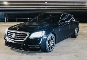 New Orleans Round Trip Chauffeur Driven Transport by Executive Sedan