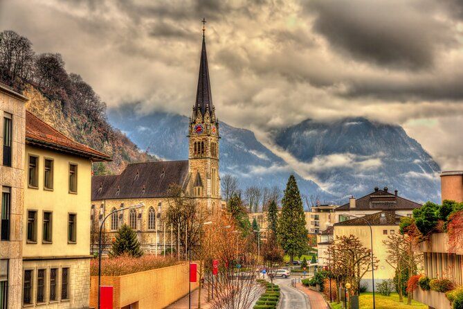 Private Tour to Heidiland and Liechtenstein from Zurich