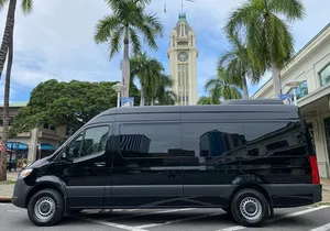 HNL Airport & Waikiki Private Transfer by Brand New Mercedes Van