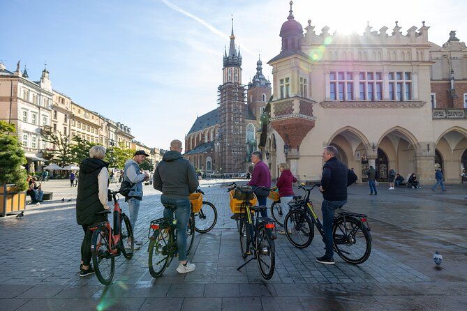 Discover Kraków by Bike with a Dutch guide