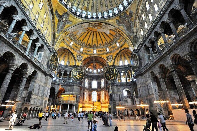 Highlights of Istanbul with Private Tour Guide Zerrin