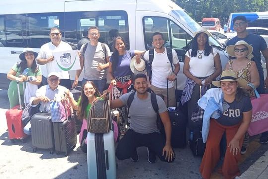 Private Transfer from ATO Cancun to Hotel Zone