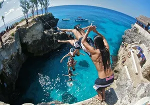4. Negril Full-Day Guided / Sunset Tours 7miles Beach Blue Hole & Ricks Café