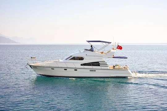 Private Half Day Cruise Tour in Antalya or in Kemer with Meal