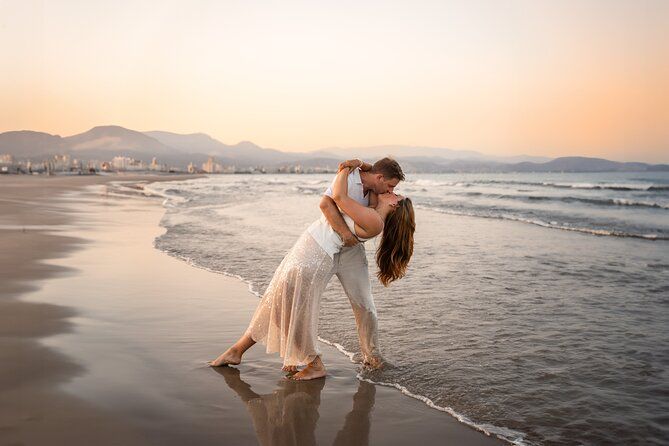 Private Photoshoot in English at Alicante's Best Locations