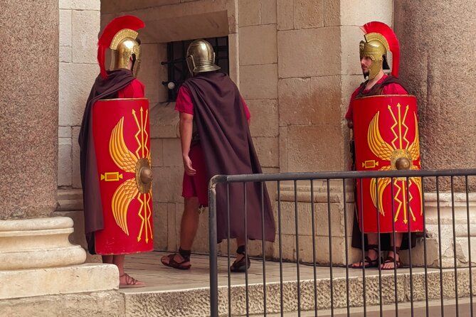 Split History Walking Tour - Rome away from Rome (small group)