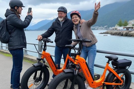 Guided E-Bike Tour Stanley Park and Hidden Gems - Small Groups