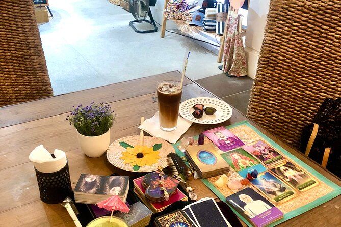 Tarot Reading with Coffee & Chocolate or Smoothie