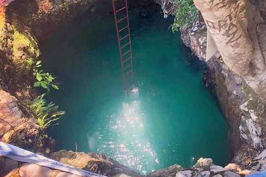 Private Trip to Blue Hole Mineral Springs, Negril & Ricks Café