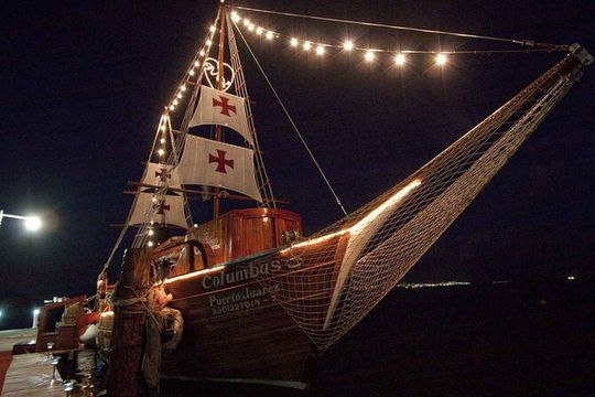 Amazing Romantic Dinner In Cancun On A Spanish Galeon The Best Sunset Activity
