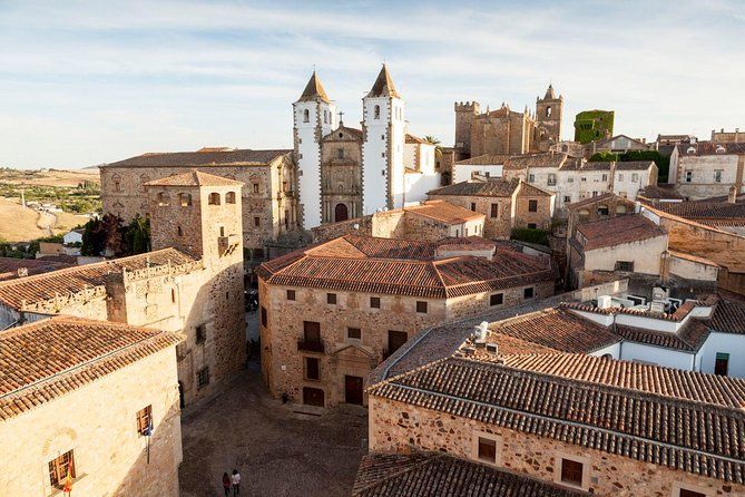 Private Tour to Evora and Merida - World Heritage City of the Roman Empire