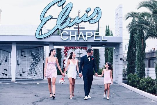 Wedding Renewal Experience in Las Vegas at Elvis Chapel