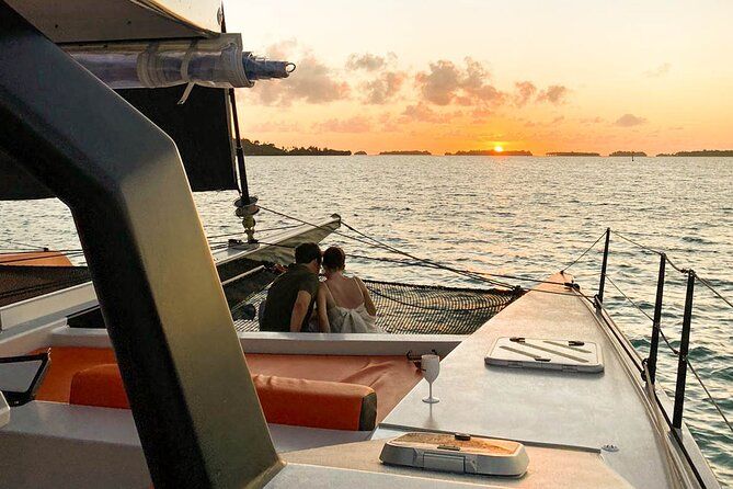 LUXURY PRIVATE Catamaran Bora Bora : The Sunset Escape