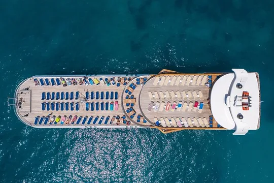 Ocean Vision | Halvdagscruise med grill