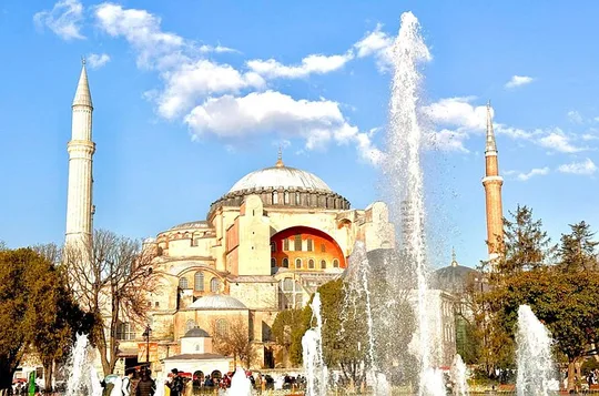 Istanbul Highlights Blue Mosque, Hagia Sophia, Cisterns and More!