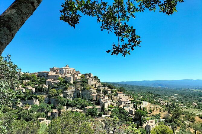 Pearls of Luberon : Gordes, Rousillon & Sénanque Abbey