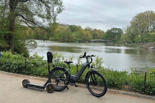 Bike Rentals in and around Central Park New York City (1 hours)