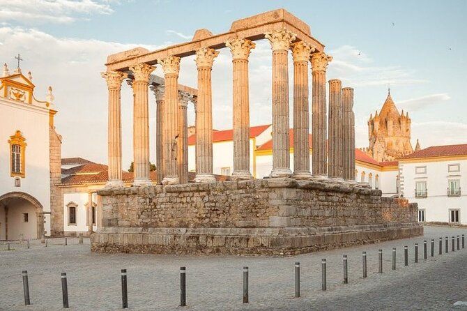 Private Évora Tour With Wine Experience and Wine Tasting