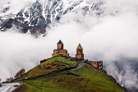 Kazbegi and Gudauri Full Day Private Tour from Tbilisi