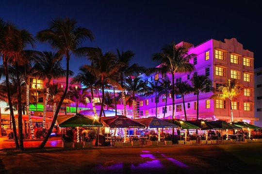 Ultimate Party in Miami : Boat Party, Party Bus & Nightclub