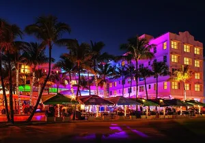 Ultimate Party in Miami : Boat Party, Party Bus & Nightclub