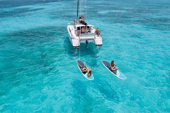 Cancun Private Catamaran Isla Mujeres Drinks Snorkeling Lunch Fun