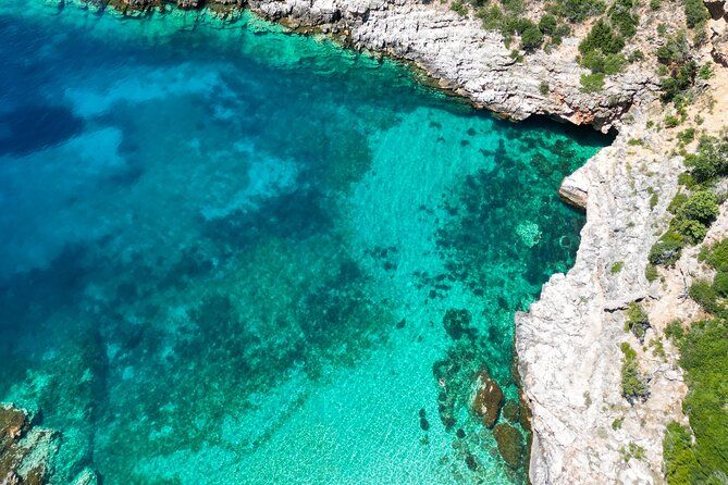 Speed Boat Tour to Secret Beaches